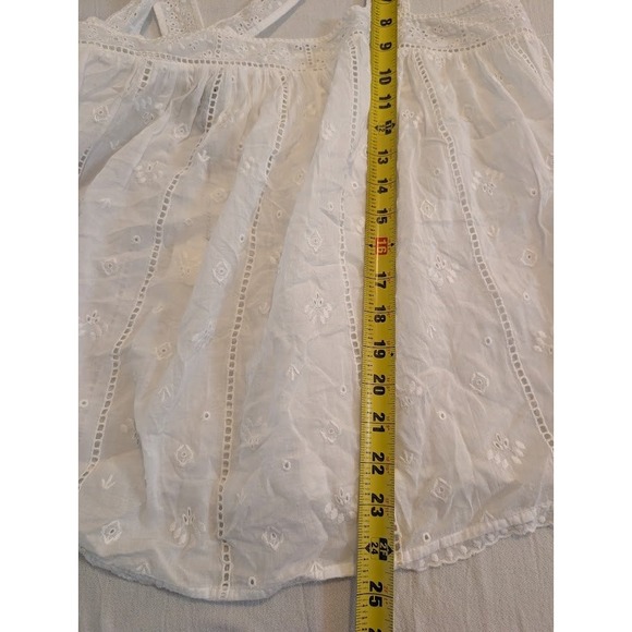 Unsubscribed White Eyelet Top Sleeveless Blouse Summer Tank XL 100%‎ Cotton - Picture 5 of 6